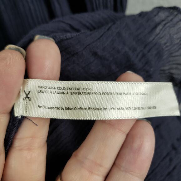 Free People XS Pleat Crepe Babydoll Blouse Black Dark Fairy Boho Renaissance - Picture 7 of 10